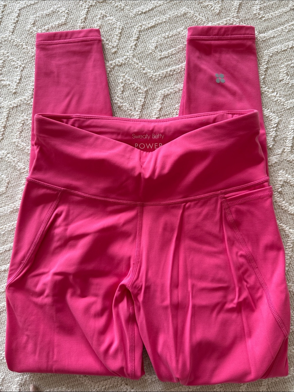 Sweaty Betty Power 7/8 Leggings in Hot Pink XXS not worn too small
